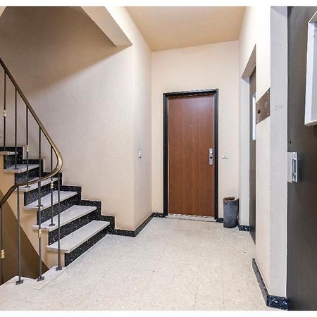 Diamonds Studio Apartment Антверпен Екстериор снимка