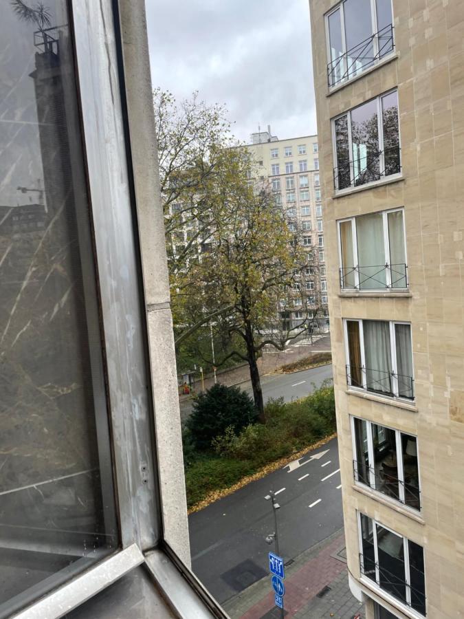 Diamonds Studio Apartment Антверпен Екстериор снимка