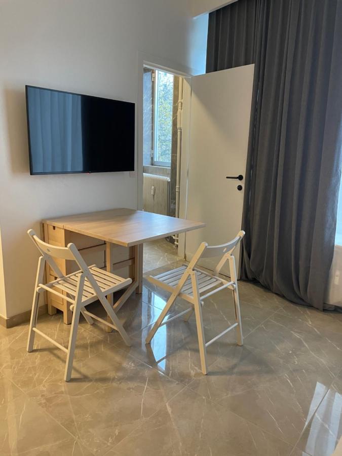 Diamonds Studio Apartment Антверпен Екстериор снимка
