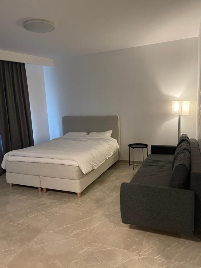 Diamonds Studio Apartment Антверпен Екстериор снимка