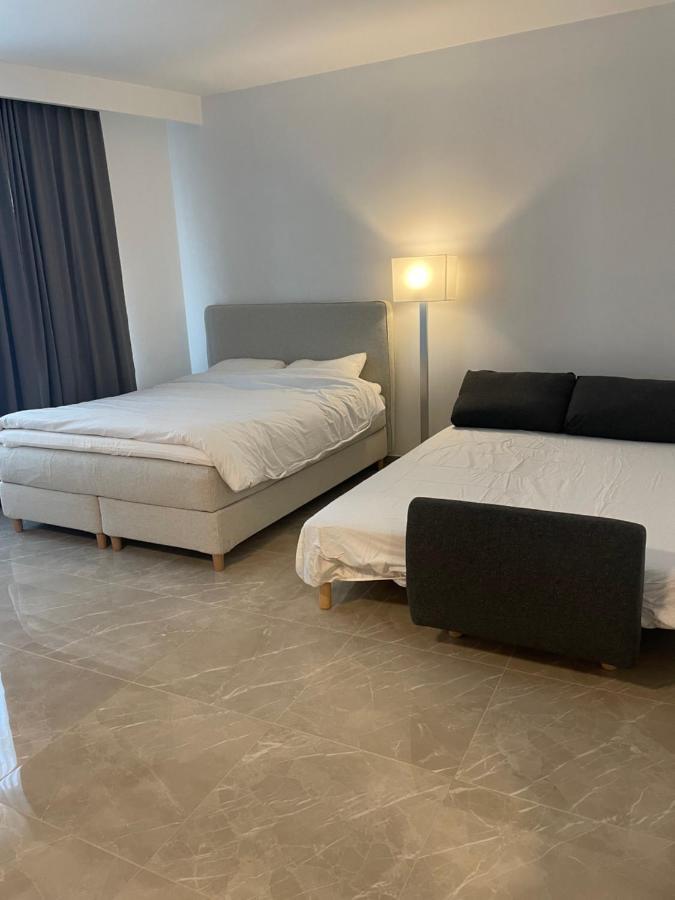 Diamonds Studio Apartment Антверпен Екстериор снимка